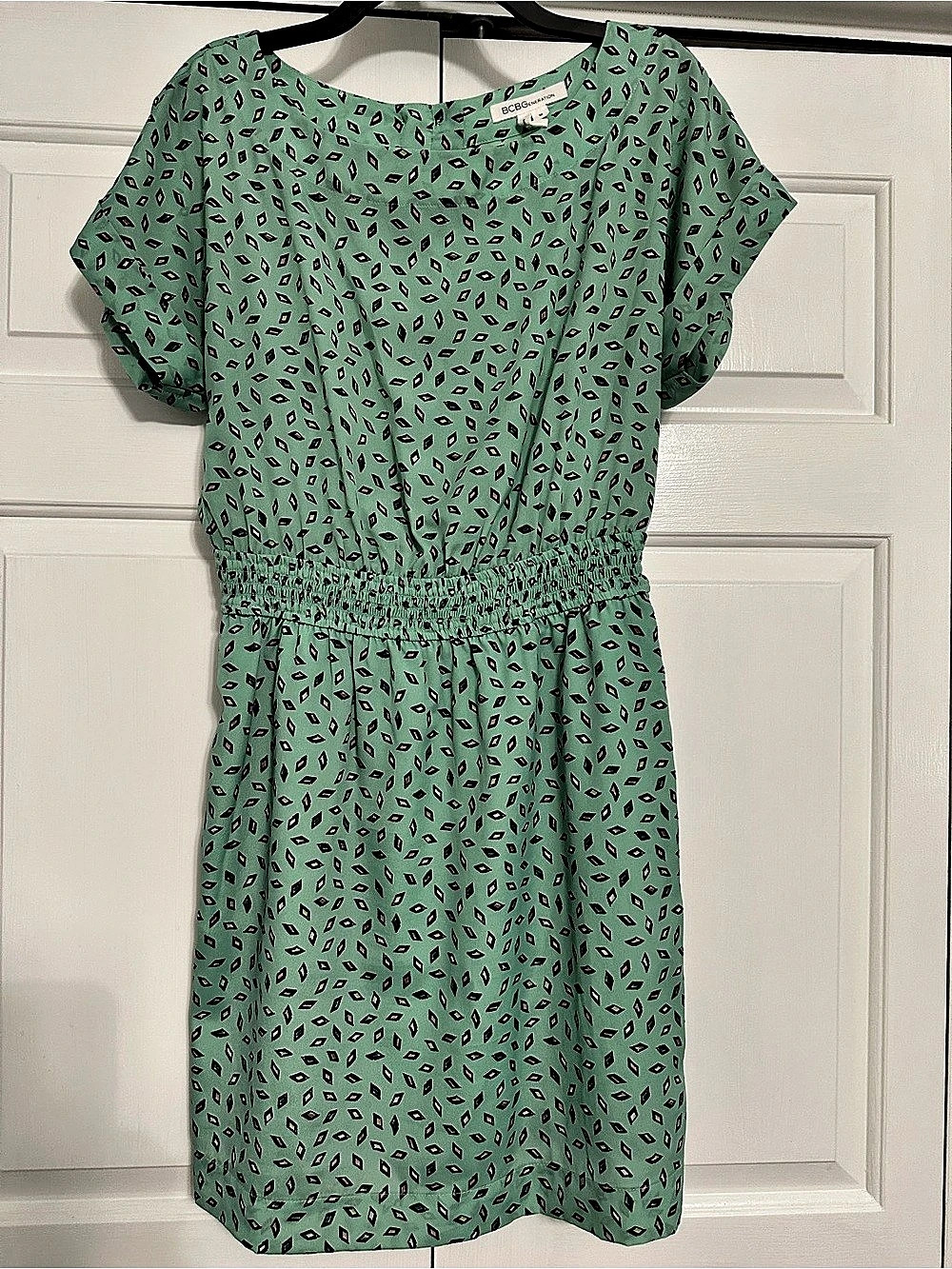BCBGeneration Women's Geometric Mini Dress Green & Black Medium